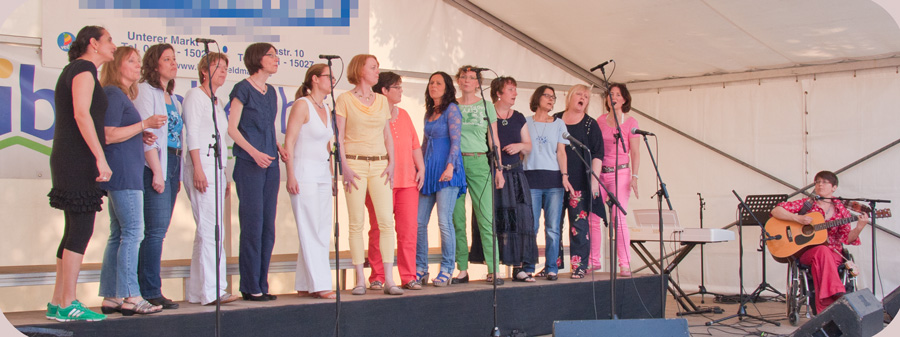 Der Chor „Stimmt So“ aus Osnabrück beim Chortreffen